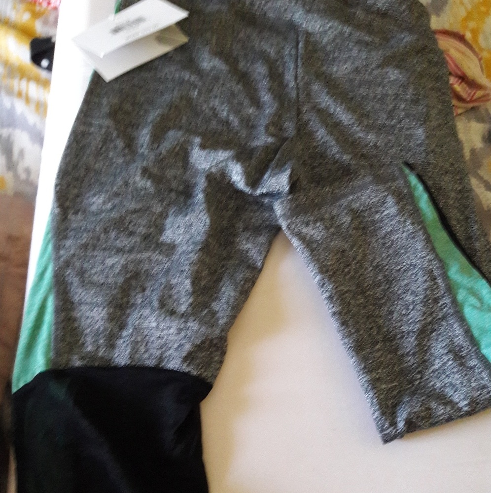 Sports wear exercise wear